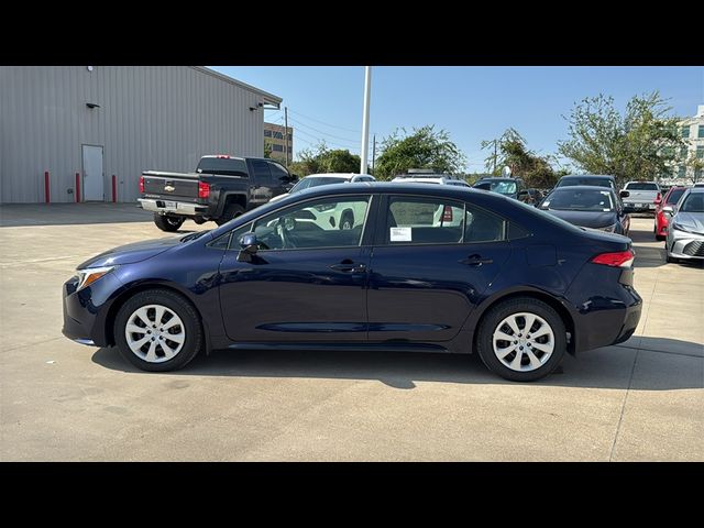 2025 Toyota Corolla Hybrid LE