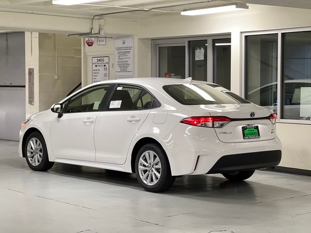 2025 Toyota Corolla Hybrid LE