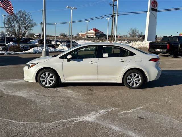 2025 Toyota Corolla Hybrid LE