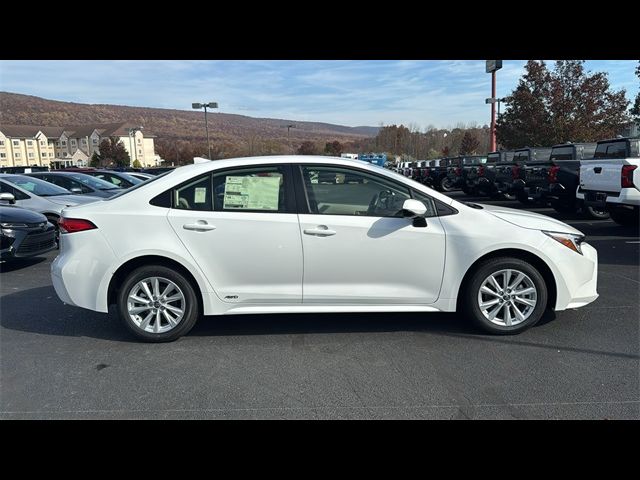 2025 Toyota Corolla Hybrid LE