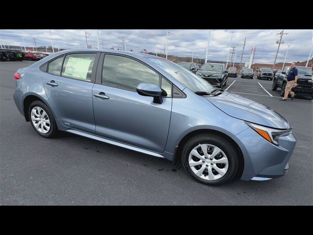 2025 Toyota Corolla Hybrid LE