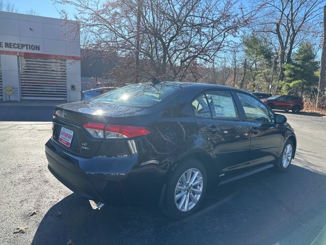 2025 Toyota Corolla Hybrid LE