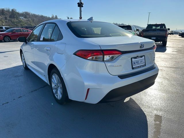 2025 Toyota Corolla Hybrid LE