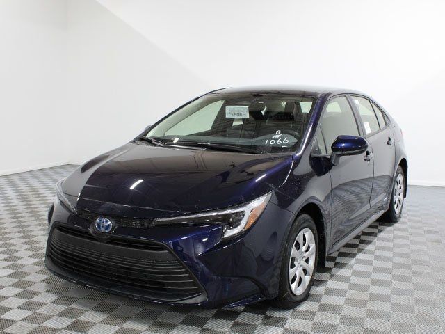 2025 Toyota Corolla Hybrid LE