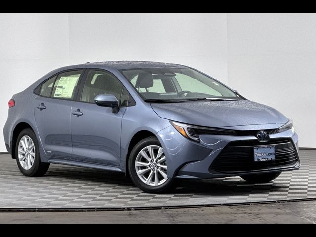 2025 Toyota Corolla Hybrid LE