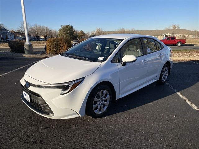 2025 Toyota Corolla Hybrid LE