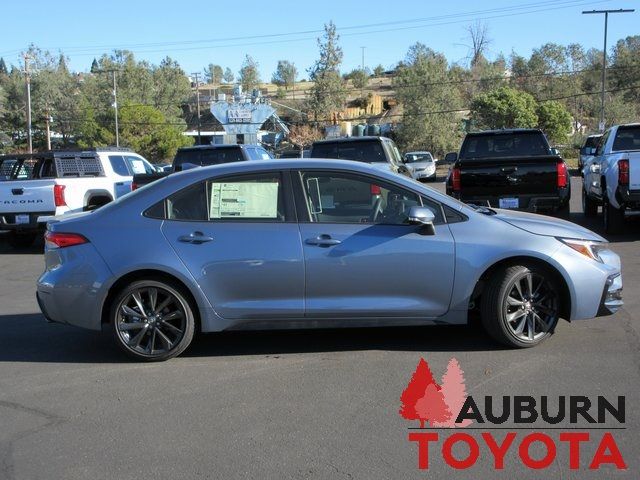 2025 Toyota Corolla Hybrid SE