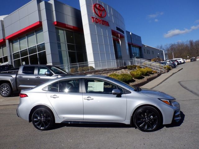 2025 Toyota Corolla Hybrid SE