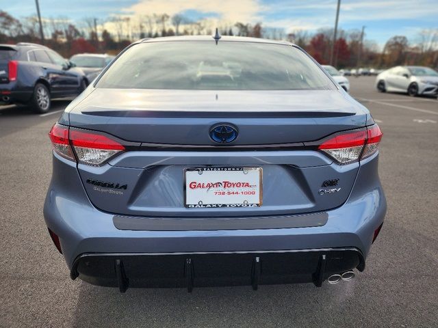 2025 Toyota Corolla Hybrid SE