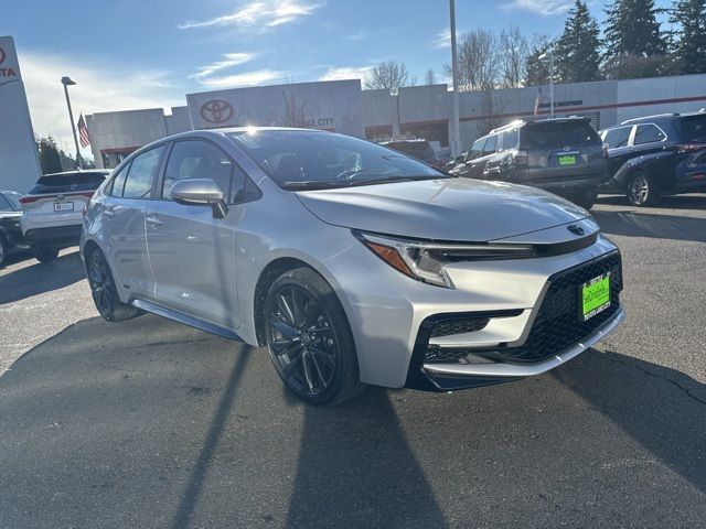 2025 Toyota Corolla Hybrid SE