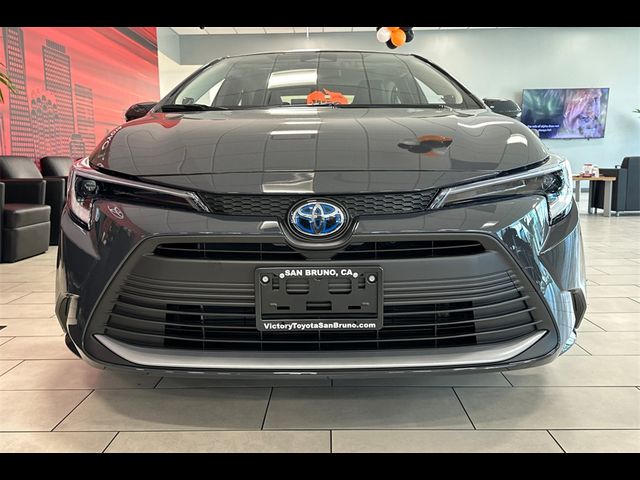 2025 Toyota Corolla Hybrid XLE