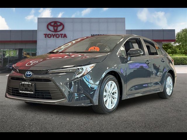 2025 Toyota Corolla Hybrid XLE