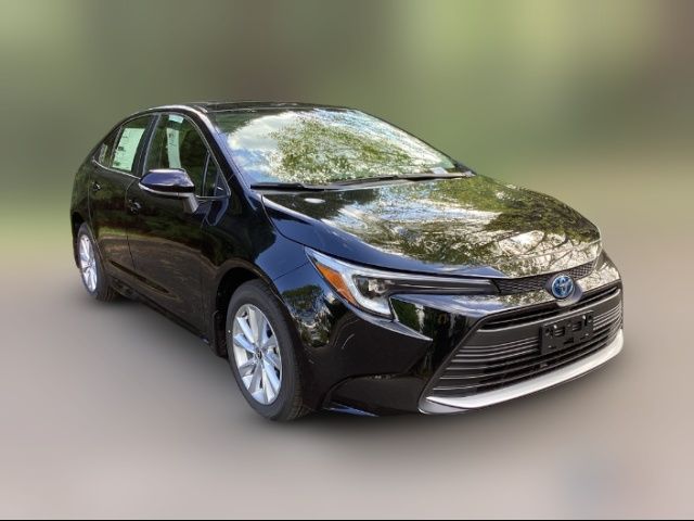 2025 Toyota Corolla Hybrid XLE