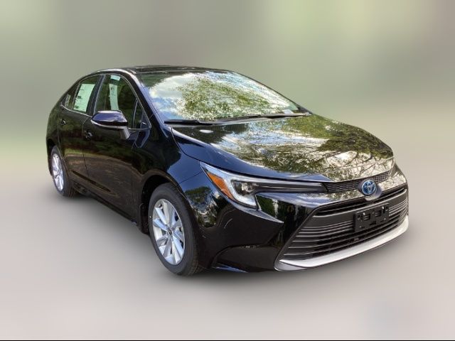 2025 Toyota Corolla Hybrid XLE