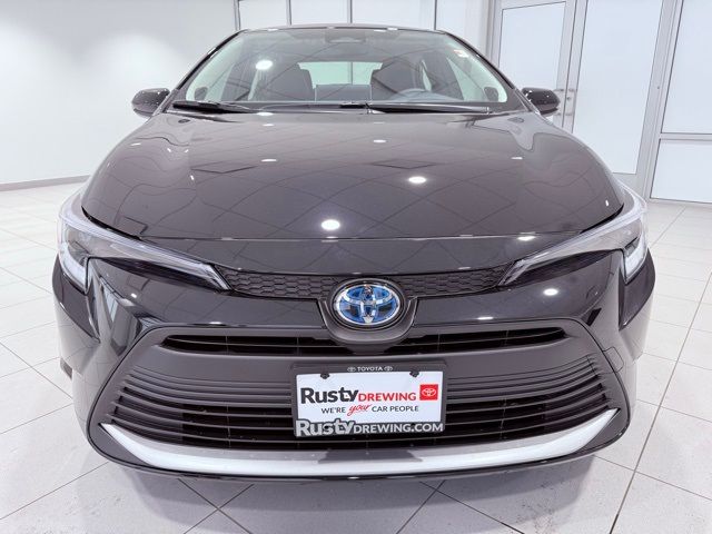 2025 Toyota Corolla Hybrid XLE