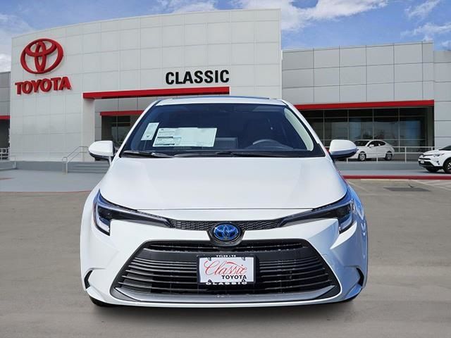 2025 Toyota Corolla Hybrid XLE