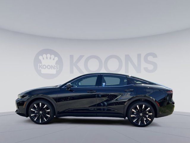 2025 Toyota Crown Platinum