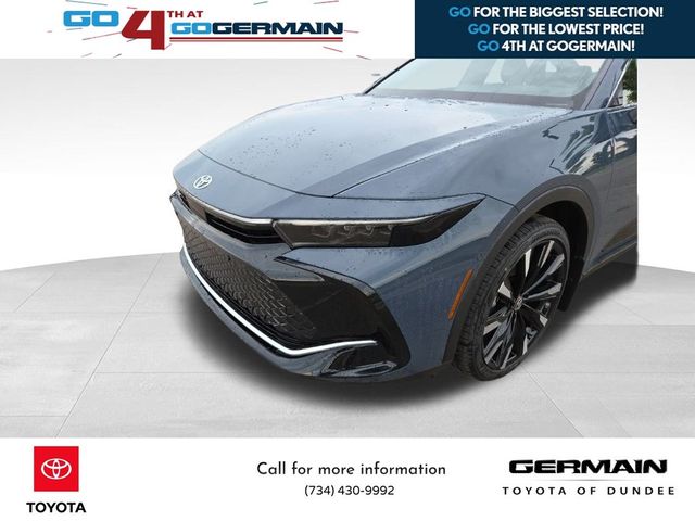 2025 Toyota Crown Platinum