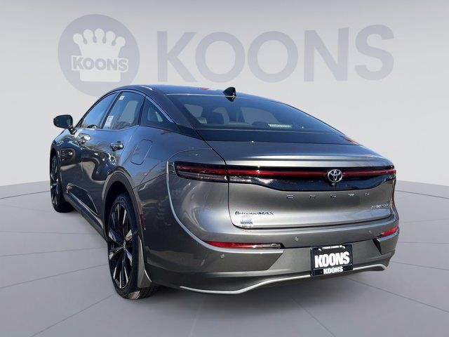 2025 Toyota Crown Platinum