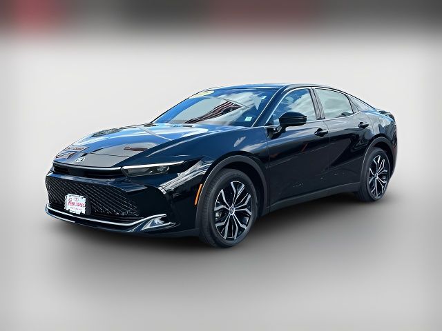 2025 Toyota Crown XLE