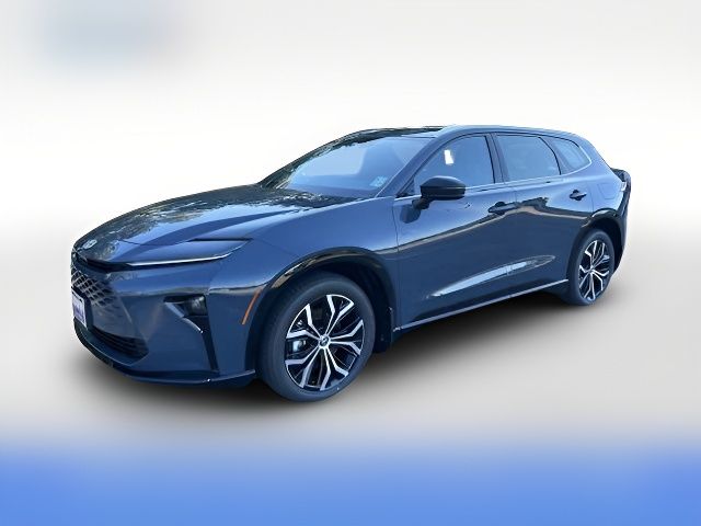 2025 Toyota Crown Signia 