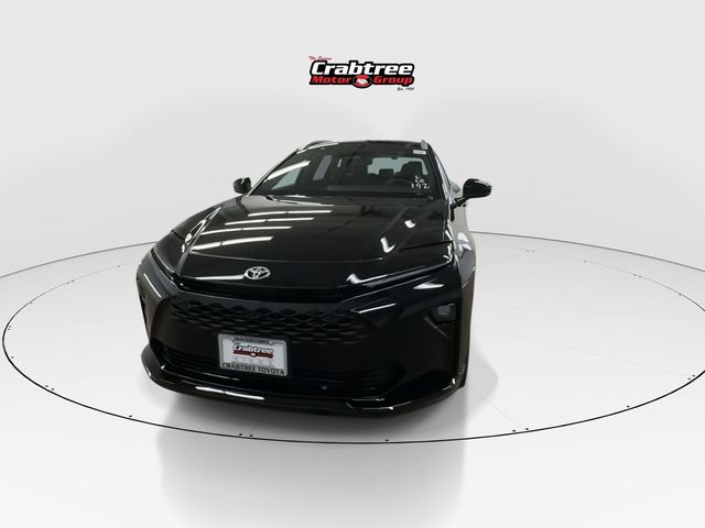 2025 Toyota Crown Signia Limited