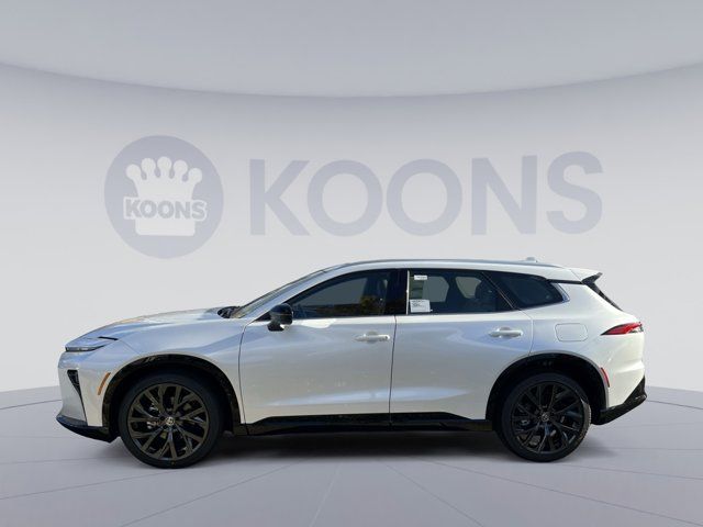 2025 Toyota Crown Signia Limited