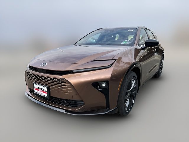 2025 Toyota Crown Signia Limited