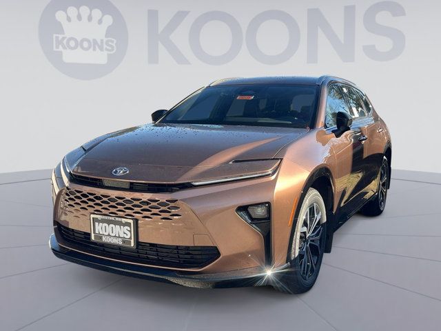 2025 Toyota Crown Signia XLE