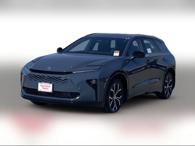 2025 Toyota Crown Signia XLE