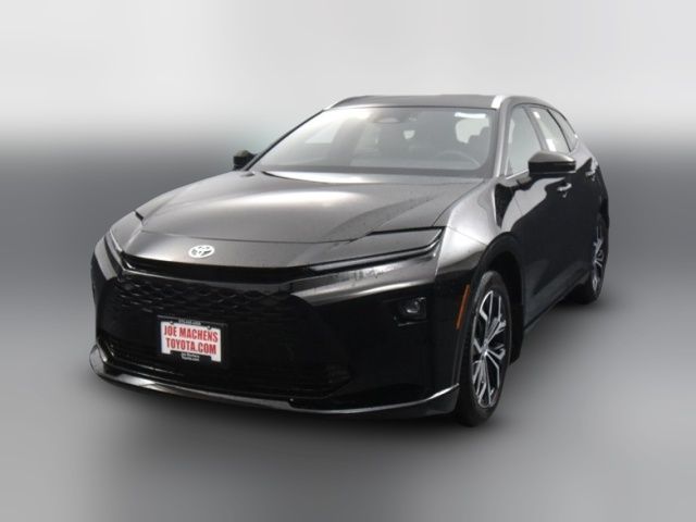 2025 Toyota Crown Signia XLE