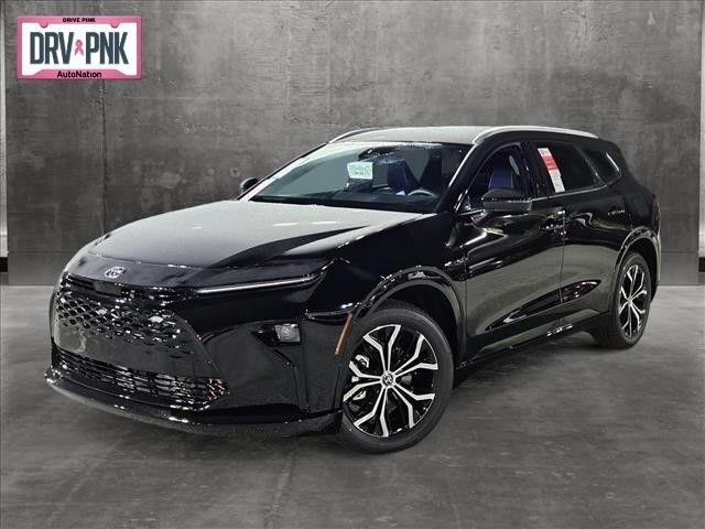 2025 Toyota Crown Signia XLE