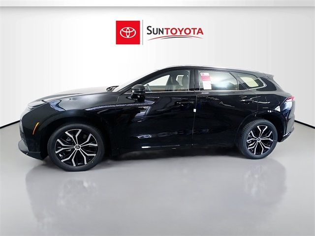 2025 Toyota Crown Signia XLE