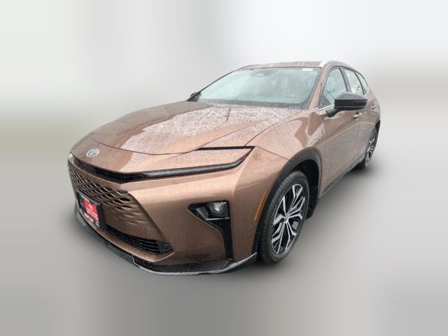 2025 Toyota Crown Signia XLE