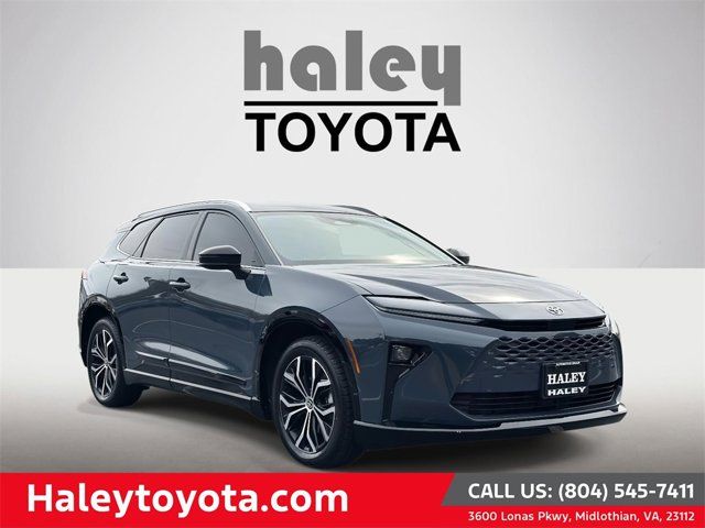 2025 Toyota Crown Signia XLE