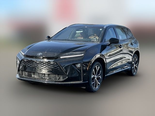 2025 Toyota Crown Signia XLE