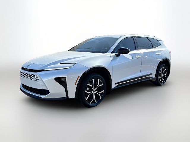 2025 Toyota Crown Signia XLE