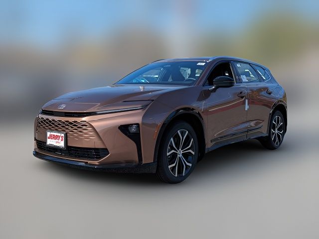 2025 Toyota Crown Signia XLE