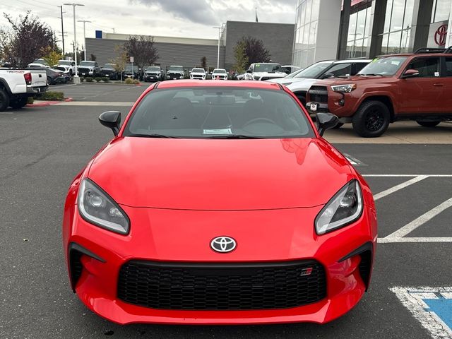 2025 Toyota GR86 Base