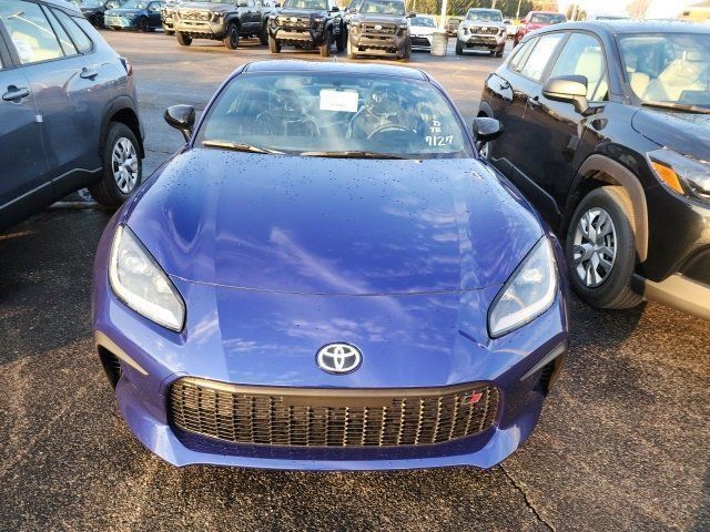 2025 Toyota GR86 Premium