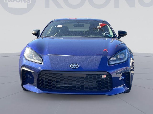 2025 Toyota GR86 Premium