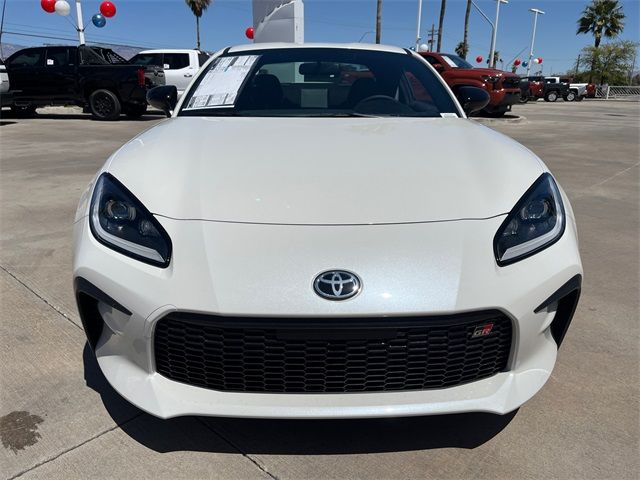 2025 Toyota GR86 Premium