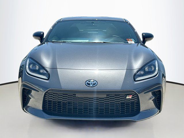 2025 Toyota GR86 Premium