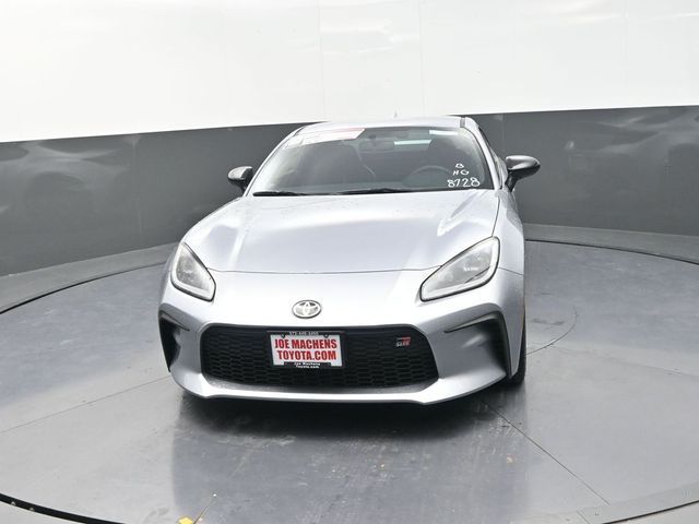 2025 Toyota GR86 Premium