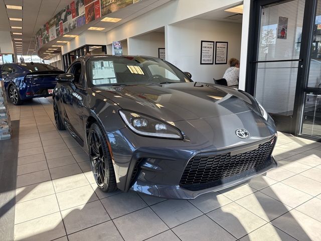 2025 Toyota GR86 Premium