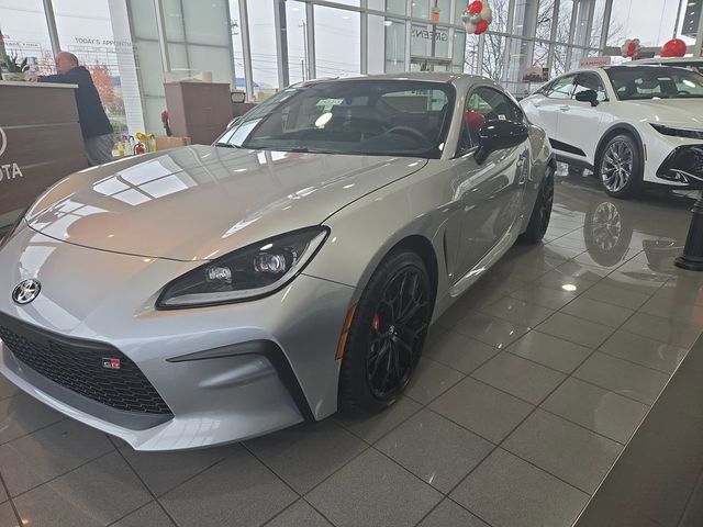 2025 Toyota GR86 Premium