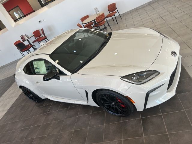 2025 Toyota GR86 Premium