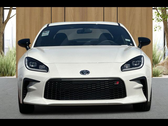 2025 Toyota GR86 Premium