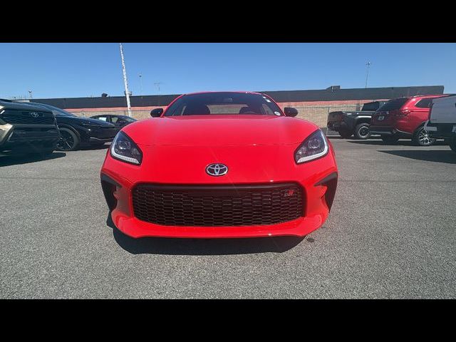 2025 Toyota GR86 Premium