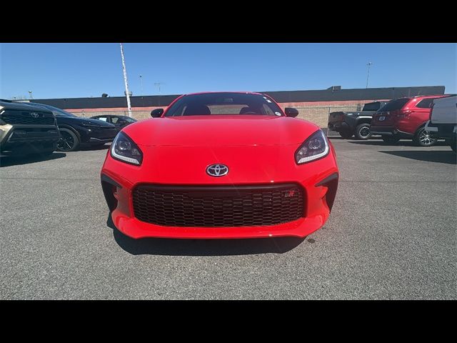 2025 Toyota GR86 Premium